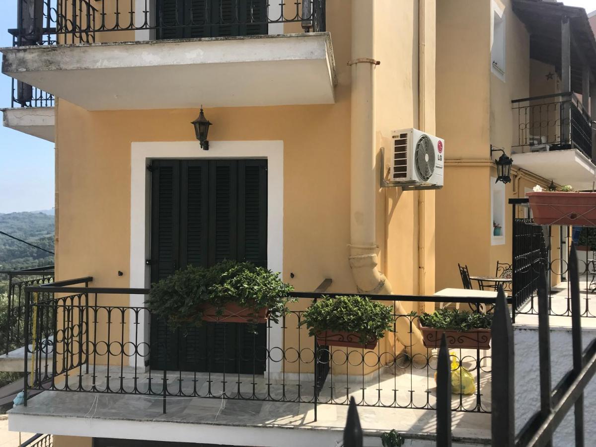Schoenes Familienappartement In Pelekas, Corfu Mit Meerblick Exterior foto